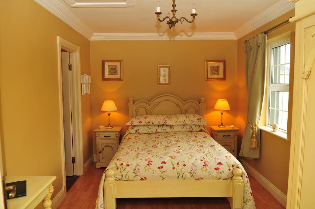 Killererin House B&B เลตเตอร์เคนนี ภายนอก รูปภาพ