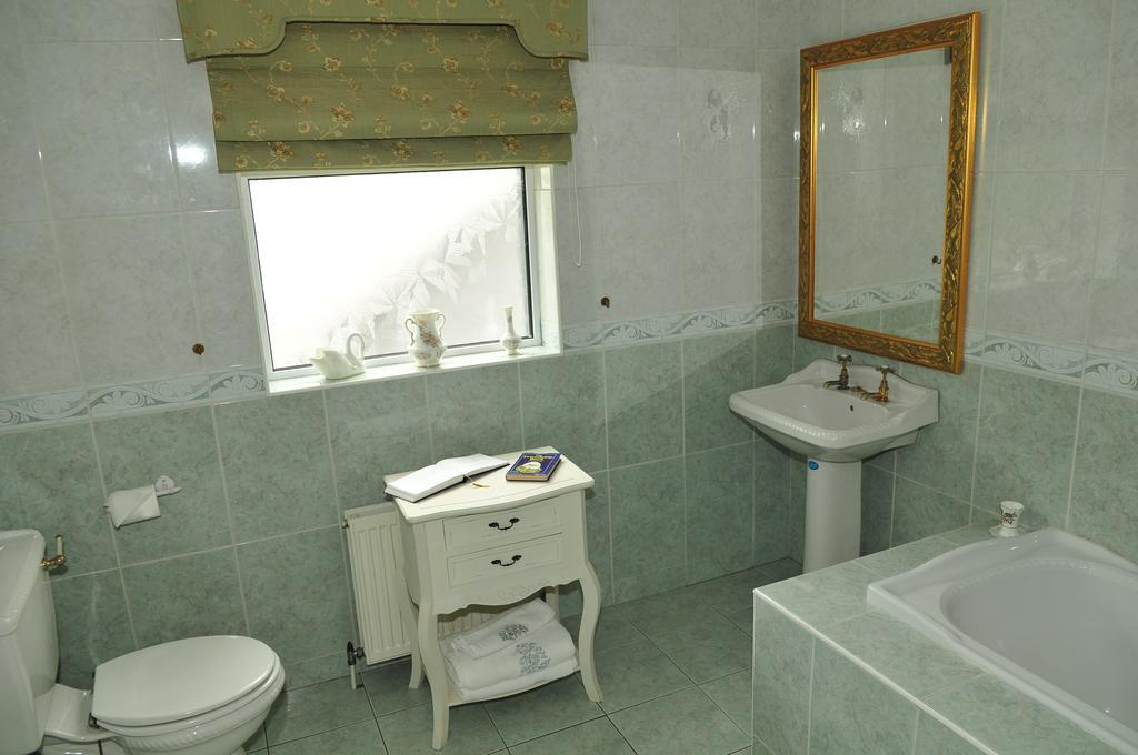Killererin House B&B เลตเตอร์เคนนี ภายนอก รูปภาพ
